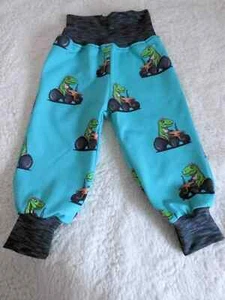 Pantaloni ♥ Jerseyhose ♥ dinosauri ♥ dinosauri ♥ turchese ♥ taglia 80/86 ♥ fatti a mano - Foto 1 di 1