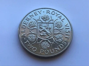 1989 Alderney Royal Visit Two 2 Pound Coin - Picture 1 of 3