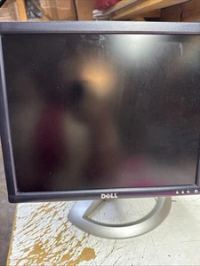 Dell 17" 1703FPs 50-60hz Monitor with Stand - Picture 1 of 4