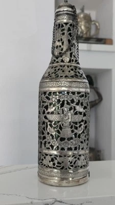 EXCEPCIONAL DECANTADOR DE GARRAFA DE PRATA PERSA ANTIGO QAJAR COM VIDRO ORIGINAL - Imagem 1 de 4