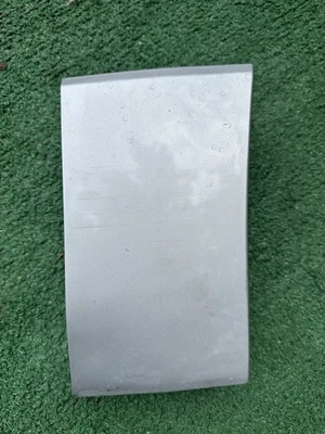 06-12 SUZUKI GRAND VITARA DELANTERO DERECHO Guardabarros Moldura Borde Azul OEM Foto 1 de 4