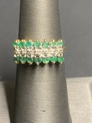 ANILLO ORO AMARILLO ESMERALDA Y DIAMANTES TALLA 6 Foto 1 de 4