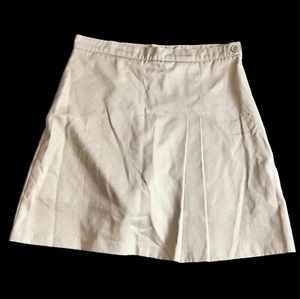 Mädchen R/K khaki Knopf plissiert Skort normal & halbe Größen 15 JR - Bild 1 von 2