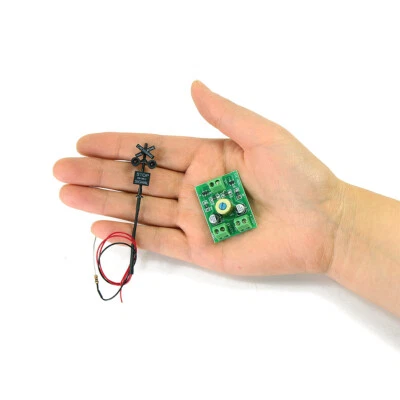 2 lots N Scale Railroad Crossing Signal 2 heads LED made Circuit board flasher - Image 1 of 4