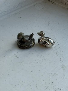 Vintage Set of 2 Doll House Miniature SILVER Tone Birds Figurines - Picture 1 of 2