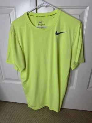 Nike Dri-Fit Running Workout Training Lifting T-Shirt Yellow (Men’s Size Large) - Image 1 of 3