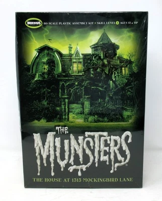 Moebius 929 The Munsters House 1313 Mockingbird Lane - Kit Modelo Escala HO SELLADO Foto 1 de 4