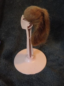 BARBIE Vintage Mattel 1964 "COLOR`N CURL" PINK Wig Stand Holder W Wig - Picture 1 of 2