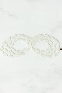 Luxury Women's Venetian Lace Leaf Masquerade Mask - Multicolor Options - Picture 1 of 12