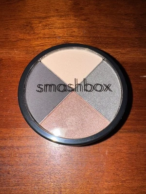 SMASHBOX Eye Shadow Quad TEMPTATION 0.268 OZ / 7.6 G New Quad Rare - Image 1 of 3