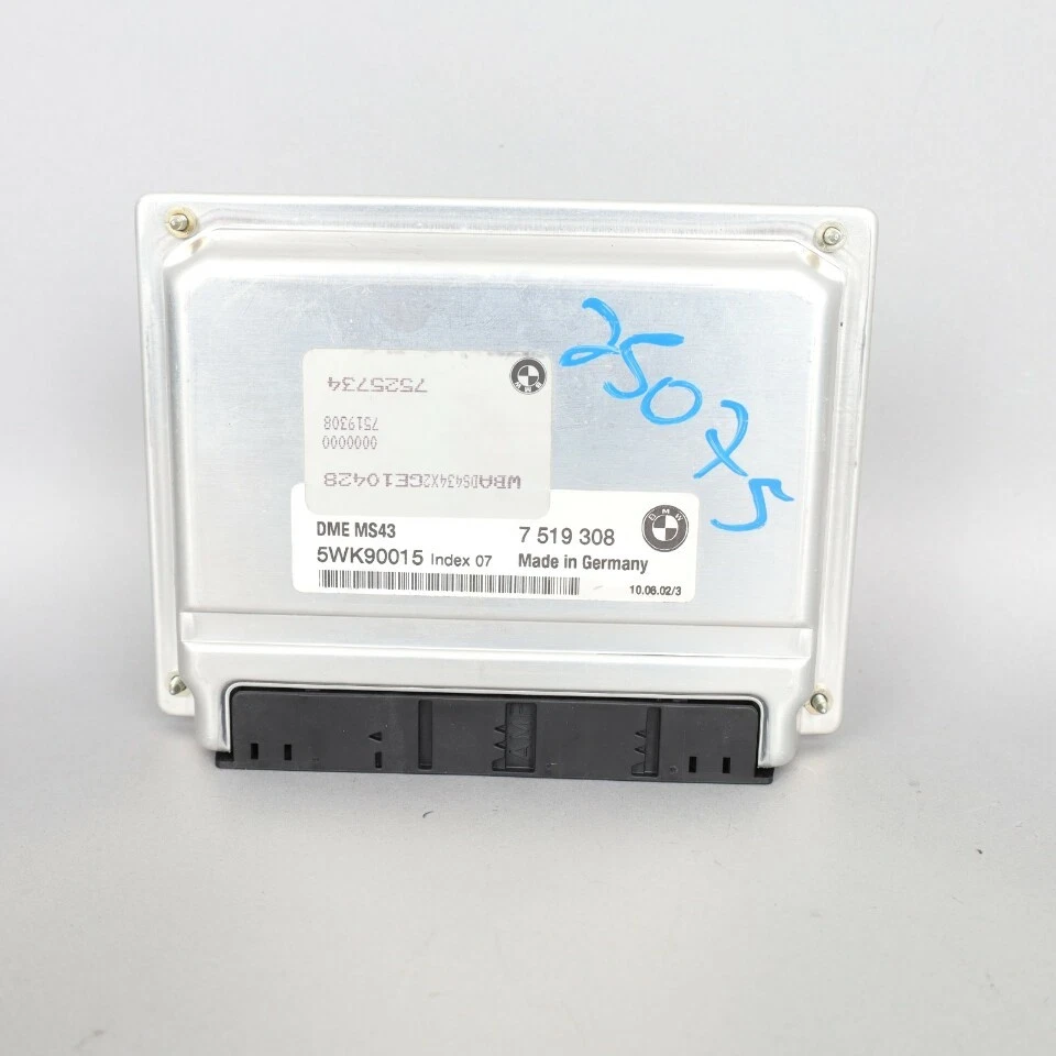 BMW 525iT Wagon M54 2001-2003 motor computador ECU ECM DME OEM usado Foto 1 de 4