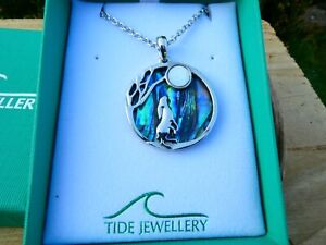 Moon Gazing Hare Blue Green Abalone Paua Shell Pendant  19"  Necklace Gift Box