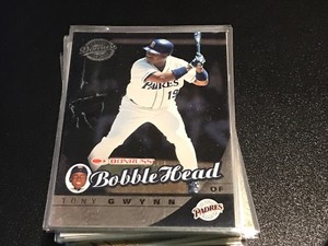 TONY GWYNN 2001 DONRUSS CLASS OF 2001 BOBBLE HEAD INSERT #16  PADRES!