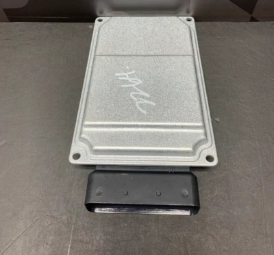 Chevrolet SS 2015 sedán OEM 23110462 módulo de control de suspensión magnética Foto 1 de 4