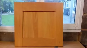 solid light oak shaker kitchen door 552mm high x 598mm wide in vgc - Picture 1 of 3
