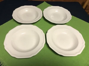 Mikasa Ultima Plus Soup/Pasta Bowls HK 400 Set Of 4 Antique White 9.25” Lovely - Picture 1 of 13