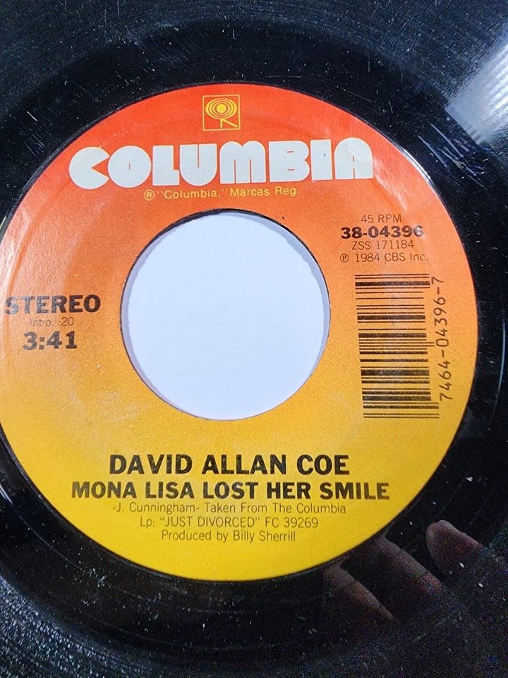 DAVID ALLAN COE - SOMEONE SPECIAL / MONA LISA LOST HER SMILE -  7"  VG+ F41 - Image 1 of 2