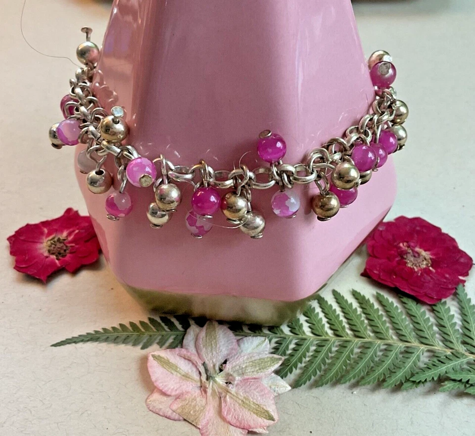 Women’s Beaded Bracelet Pink and White Pretty - Image 1 of 4