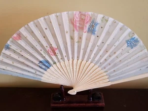 8.5 inches Silk and Bamboo Pink and blue Fan US Seller Fast Shipping - Picture 1 of 2