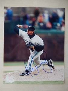 Alex Fernandez Autographed 8" X 10" Photograph (#5) - Picture 1 of 2