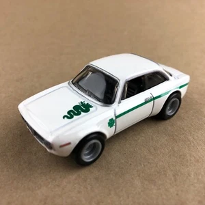 Hot Wheels Premium Spettacolare Alfa Romeo Giulia Sprint GTA 1:64 Diecast Car - Picture 1 of 6
