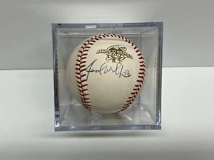 Jarrod Washburn signiertes Autogramm 2002 World Series Baseball mit COA - Bild 1 von 6