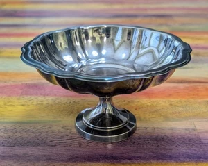 ⭐VTG WM A Rogers Silverplate Candy Dish Pedestal Serving Bowl Scalloped Tray - Picture 1 of 12