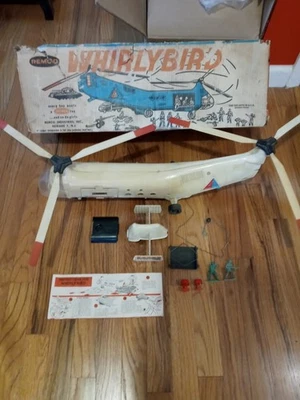 VINTAGE WORKING 1960 REMCO WHIRLYBIRD HELICOPTER  WITH PARTS - Image 1 of 4