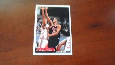 Tarjeta de baloncesto 1995-96 Upper Deck Collector's Choice # 30 Billy Owens Foto 1 de 2