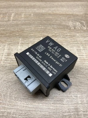 8X0907357C 8X0907357B  Light module LCM Fits for Audi A3 S3 A3 Sportback 8P - Image 1 of 4