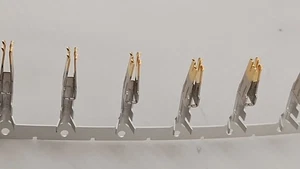 PARTIAL RL ≈ 2.3k pcs 428150042 Socket Contact Gold 14-16 AWG Crimp Power - Picture 1 of 8