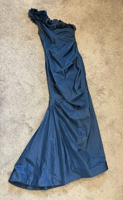 Rickie Freeman For Teri Jon NEW Floral Appliqué One Shoulder Silk Gown Size 6 - Image 1 of 4