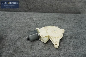 MOTOR VENTANA PUERTA DELANTERA LADO DERECHO MERCEDES W242 W246 B250 CLA250 OEM - Imagen 1 de 3