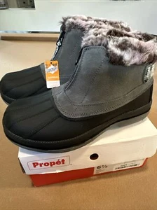 Propet Lumi Ankle Zip WBX012S Insulated Waterproof Winter Boots Size 6.5 Wide - Picture 1 of 4