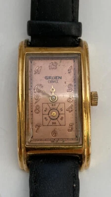 Reloj Mujer Oro Rosa Curvo Foto 1 de 4