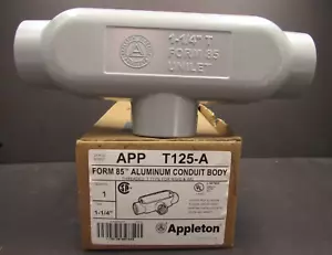 Appleton T125-A Type-T Conduit Body 1-1/4" Form 85 Cast Aluminum Epoxy Coated - Picture 1 of 6