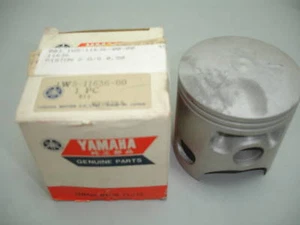 1977-78 YAMAHA IT250 IT 250 2ND OVERSIZED 0.50 PISTON NOS OEM P/N 1W5-11636-00 - Picture 1 of 1