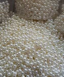 1000 x Acrylic 6mm Faux Pearls, Gorgeous Wedding Ivory Embellishment round Beads