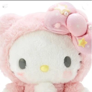 Lindo pijama de peluche suave esponjoso Sanrio 9"" Kawaii Hello Kitty Moon & Stars - Imagen 1 de 8