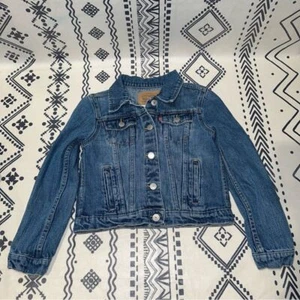 Levi's navy blue denim jacket with a cropped fit kids size M 10/12 - Picture 1 of 5