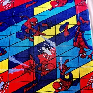 1/2 Yd Spiderman Cotton Fabric Superhero Diagonal Stripe Spring Bolt End - Picture 1 of 1