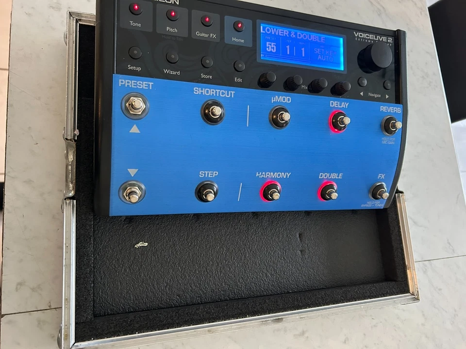 TC Helicon voicelive 2 Extreme + Custom Flightcase - Image 1 of 4