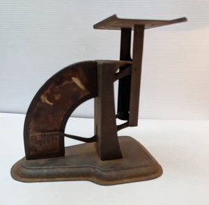 Antique Triner Ideal Postal Scale First Class Rates Metal 6.5 x 6 Inch - Picture 1 of 13