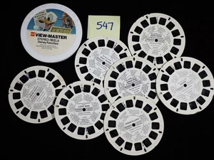 View-Master DISNEY Favorites + plastic storage case + 7 Reels - Picture 1 of 4
