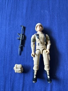 1983 Vintage G.I. Joe ARAH Tan Grunt v2 Figure *100% Complete 🔥 - Picture 1 of 11