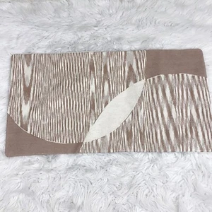 West Elm Schatten Grafik Crewel bestickt Kissenbezug NEU 14"x16" neutral - Bild 1 von 2
