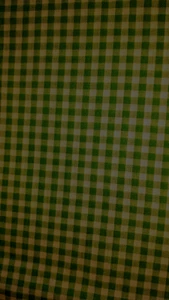 Tessuto design a quadri verde e bianco tinta unita - 1 1/3 iarde - Foto 1 di 1