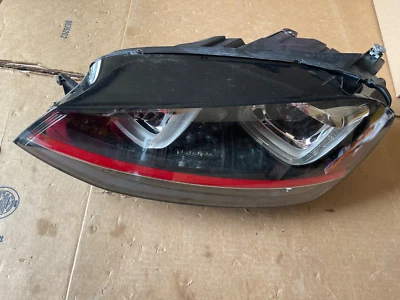 Conjunto de lámpara de faro HID de xenón LH para conductor VW Golf GTI 15-17 5G0941753A fabricante de equipos originales Foto 1 de 4
