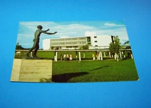 Panama Vintage Postcard University Of Panama Statue "Towards The Light" - Picture 1 of 2