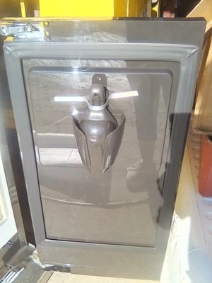 Máquina de hielo independiente incorporada GE UCC15NPRBII 15" Foto 1 de 4